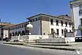renesanční fontána na náměstí Largo das Portas de Moura