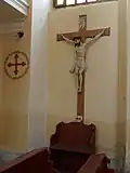 Interiér, ukřižování