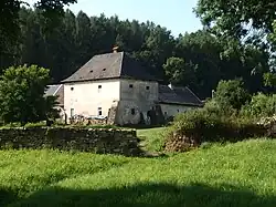 Památkově chráněná usedlost č. p. 13