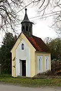 Kaplička na návsi