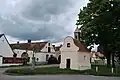 Náves s kaplí