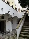 Pohled ze dvora