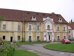 Červ.dvůr_1.JPG