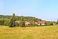 Pohled od hřbitova