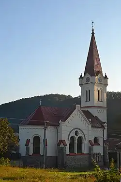 Evangelický kostel v obci