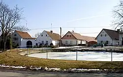Čp. 17, 12, 9, 15 (Nynice).jpg