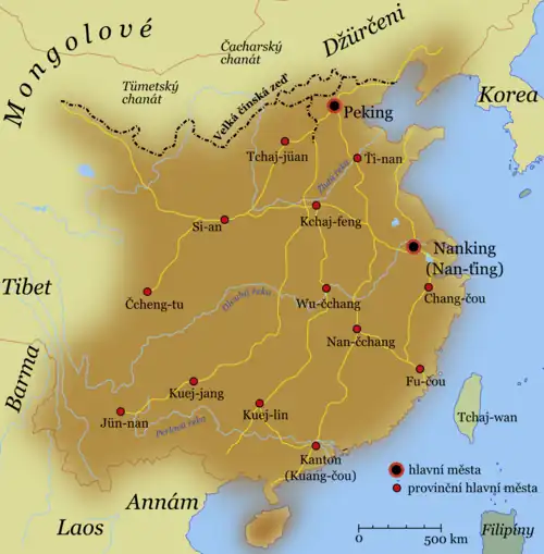 Mapa Číny, zakreslena hlavní města (Peking, Nanking, hlavní města provincií a hlavní státní dopravní trasy (vesměs mezi metropolemi a provinčními hlavními městy).