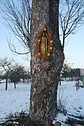 Socha světce na okraji vsi