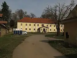 Řitka, zámek.jpg