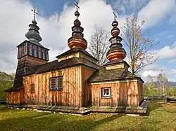 Dřevěný kostel ve vesnici Świątkowa Mała
