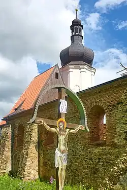 Kostel svatého Mikuláše v květnu 2024