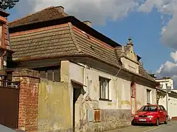 Škola_farní,_bývalá_(Stará_Boleslav),_U_Staré_školy_5,_Stará_Boleslav.JPG