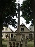 Žamberk, mariánský sloup na Jiráskově náměstí.JPG