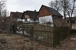 čp. 5, jedna ze dvou památkově chráněných chalup
