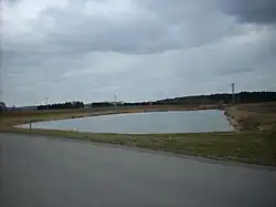 Rybník u silnice spojující Střítež a Ždírec