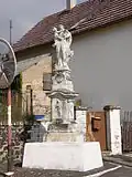 Želkovice(3) - socha.JPG