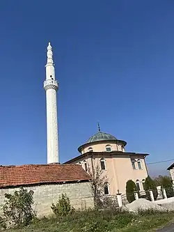 pohled na vesnickou mešitu