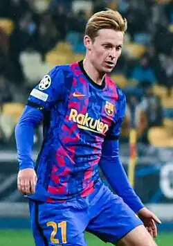 Frenkie de Jong ve dresu Barcelony (2021)