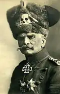 Mackensen v husarské uniformě