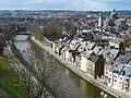 Řeka Sambra a katedrála Saint-Aubain