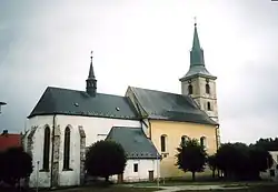 Farní kostel sv. Ottona v Deštné.