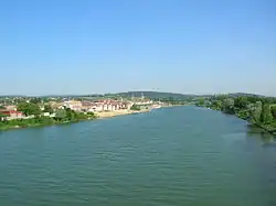 řeka v Tournes