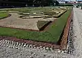 Broderie u paláce Belvedere, Vídeň.