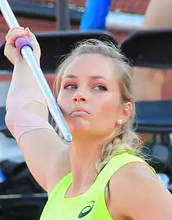 Kelsey-Lee Barberová (7. června 2018)