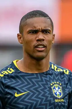 Douglas Costa (2018)