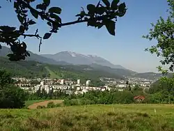 Pohled na Ravne na Koroškem