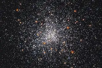 M79 na snímku z Hubbleova vesmírného dalekohledu