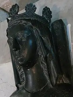 Náhrobek z kláštera Maubuisson pravděpodobně patřící Marii z Brienne