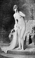 Manželka krále Kandaula. Fotografie od Adolphe Weisz (11. květen 1838, Budapešť, Maďarsko – 1914, Paříž, Francie), 1908.