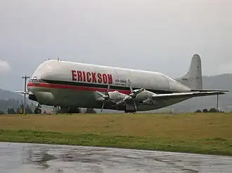 Mini Guppy v Tillamook Air Museum ve městě Tillamook, stát Oregon