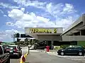 Terminal 2 (TPS2) zvenku