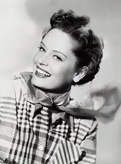 Alexis Smithová (1951)
