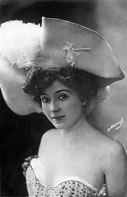 Herečka Amélie Diéterle