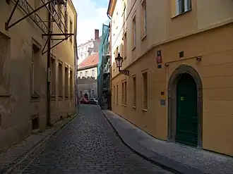 Pohled od Liliové ulice