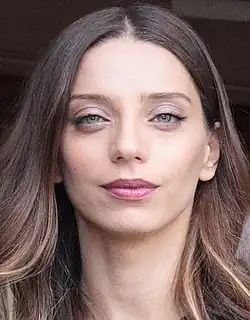 Angela Sarafyanová (2022)