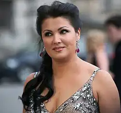 Anna Netrebko při udílení cen Romy, Hofburg, Vídeň 2013
