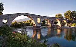 Historický most Arta