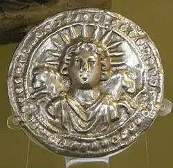 Sol Invictus na stříbrném disku ze 3. století n. l., oblast Malé Asie