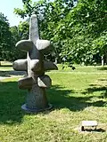 Socha S. Šniukšty "Augalas" (rostlina) 1989