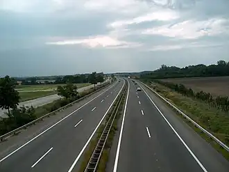 Dálnice A3 (Rakousko) u obce Ebreichsdorf.