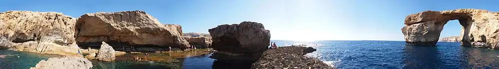 Panorama Azurového okna a okolní přírody v roce 2012