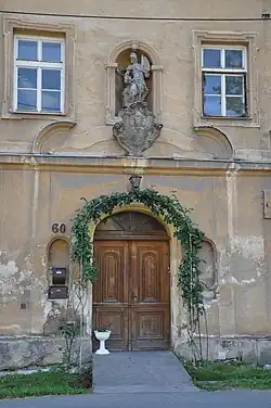 Bílá-Voda-čp60-portál2014.jpg