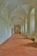 Bývalý jezuitský konvikt - umělecké centrum Filozofické fakulty: chodba