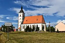 Kostel Nejsvětější Trojice v Běhařovicích od jihovýchodu