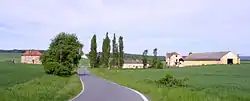 Bytovka a hospodářské objekty