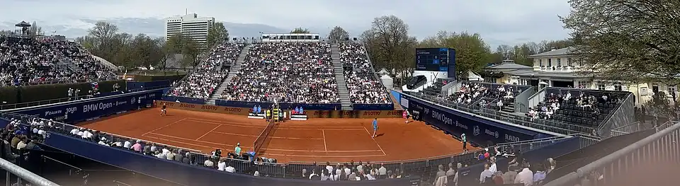 Panorama centrálního dvorce pro 5,6 tisíce diváků (2025)